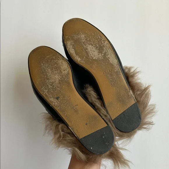 Gucci Black Loafers with Gold Stars and Bees - Picture 4 of 4